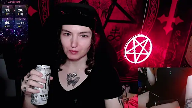 Snapshot of BrandiWRLD_999 chatting on October 2025 06:52:01 PM BrandiWRLD 999 online show from October 2025 06:52:01 PM