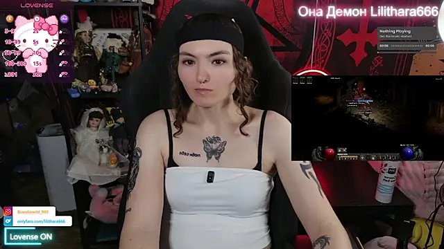 BrandiWRLD 999 online show from February 2026 07:45:01 PM