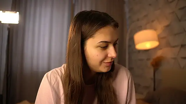 Snapshot of elisa_moon chatting on February 2026 09:23:02 AM elisa moon online show from February 2026 09:23:02 AM