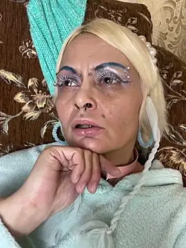 Gardener of Illusions online show from January 2025 12:07:01 AM