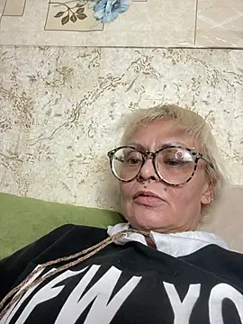 Gardener of Illusions online show from March 2025 04:02:02 AM