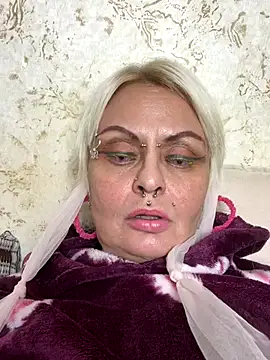 Gardener of Illusions online show from October 2025 04:10:01 AM