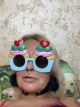 Gardener of Illusions online show from June 2026 02:46:02 AM