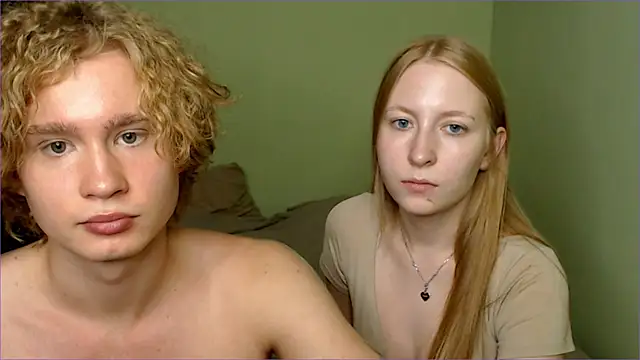 AliceStoneJhonyStone online show from September 2025 04:21:02 PM