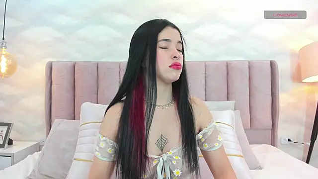 Snapshot of im_nika_ chatting on January 2025 01:32:01 PM im nika online show from January 2025 01:32:01 PM