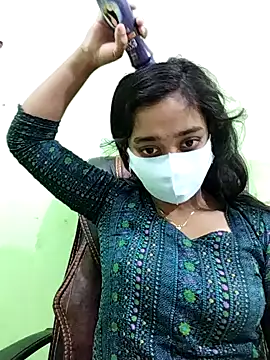 Snapshot of Tapur- chatting on February 2025 10:21:01 PM Tapur- online show from February 2025 10:21:01 PM