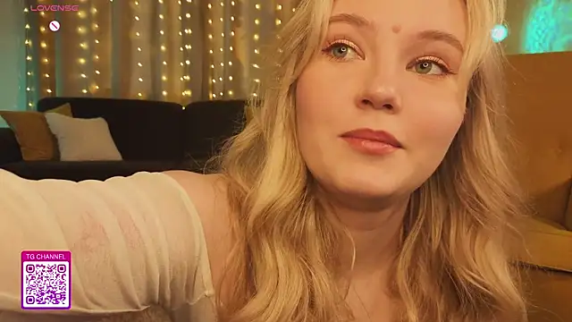 Snapshot of OraBIood chatting on October 2025 07:08:02 AM OraBIood online show from October 2025 07:08:02 AM