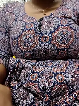 Sexy-Shalinii online show from May 2026 05:08:01 PM