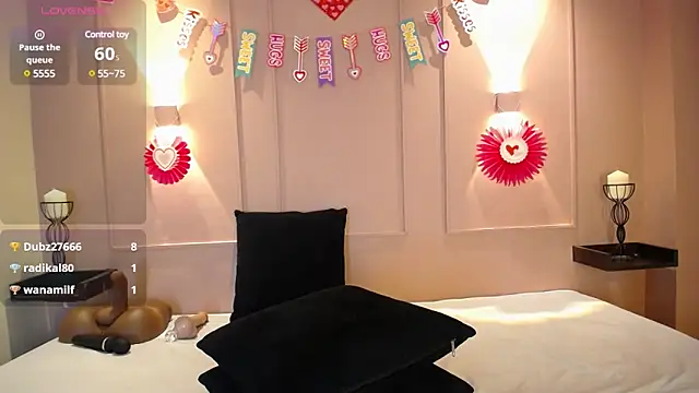 HAYLANISMITH online show from February 2025 03:15:02 PM