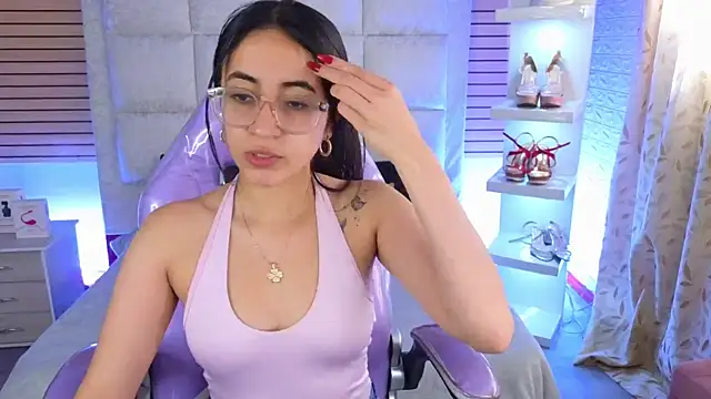 Mia Fischer online show from June 2026 03:04:02 PM