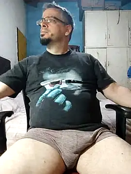 Snapshot of MrBig_2024 chatting on February 2025 09:14:01 PM MrBig 2024 online show from February 2025 09:14:01 PM