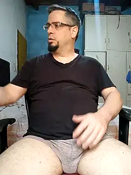 Snapshot of MrBig_2024 chatting on February 2025 05:13:02 PM MrBig 2024 online show from February 2025 05:13:02 PM