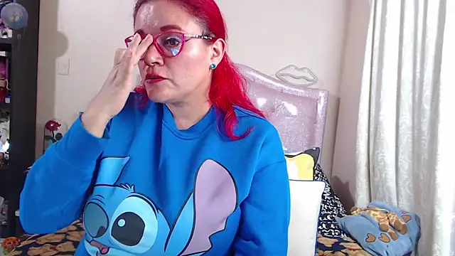 Snapshot of VickyColleman chatting on March 2025 09:59:02 AM VickyColleman online show from March 2025 09:59:02 AM