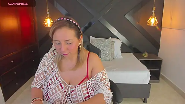 andre soto  online show from November 2025 02:25:01 AM