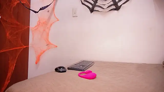 samantha sw online show from October 2025 03:47:02 AM