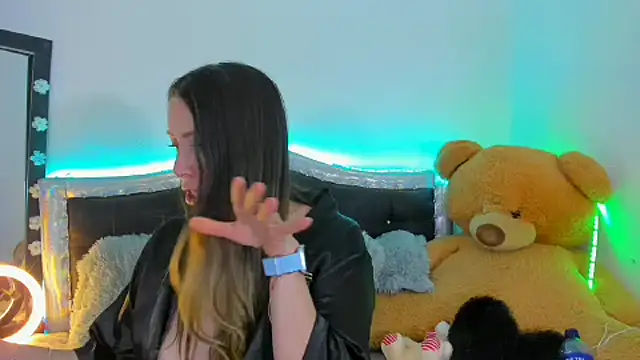 JanneKim online show from December 2024 04:59:01 AM