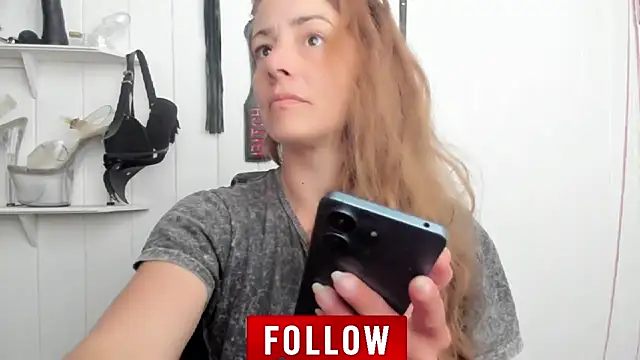 jessiburningheels online show from October 2025 09:54:02 AM