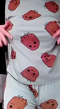 Snapshot of Lauzo21 chatting on March 2025 11:31:01 AM Lauzo21 online show from March 2025 11:31:01 AM