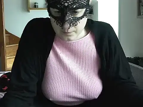 Snapshot of Lauzo21 chatting on March 2025 07:53:02 AM Lauzo21 online show from March 2025 07:53:02 AM