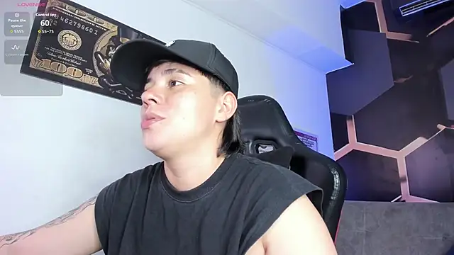 AbbySmiitth  online show from October 2025 07:47:02 PM