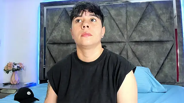 AbbySmiitth  online show from April 2026 04:26:01 PM