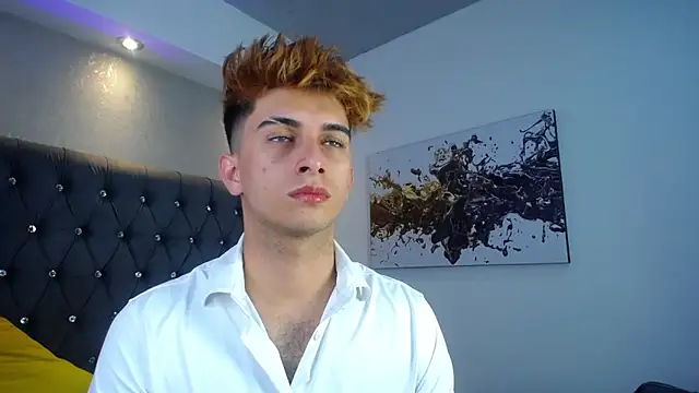 MrWilliseo online show from December 2025 07:54:02 PM