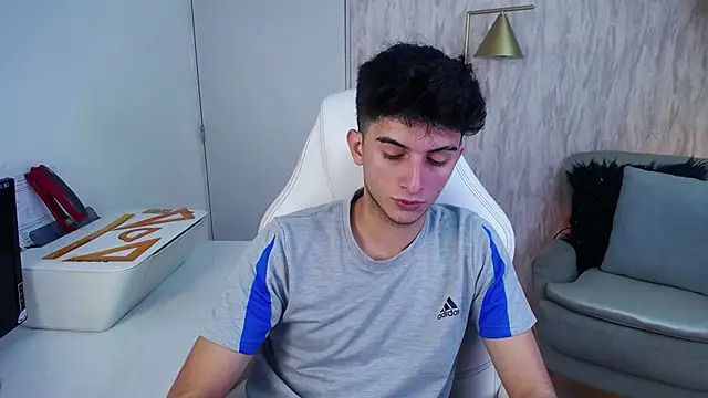 MrWilliseo online show from March 2026 07:53:02 PM