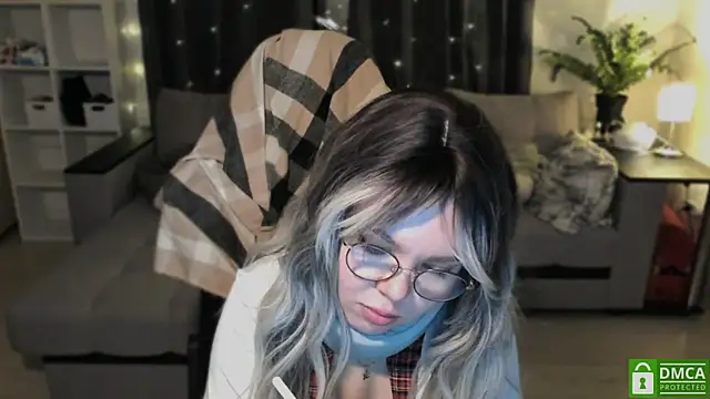 whoa-hoa-hoa-hoa-hoa online show from December 2024 07:17:01 PM