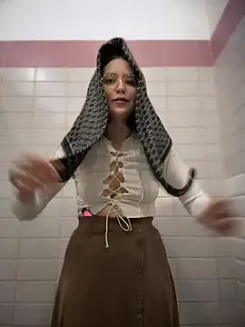 meow girl online show from January 2025 06:20:01 PM