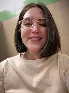 meow girl online show from January 2025 01:11:02 PM