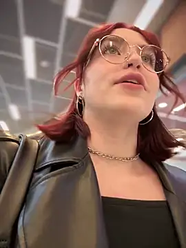 meow girl online show from March 2025 01:18:01 PM