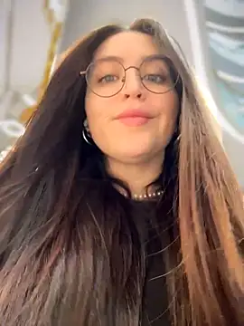 meow girl online show from April 2026 09:56:02 AM