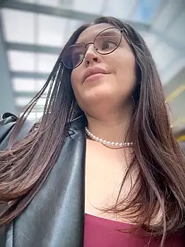 meow girl online show from May 2026 10:53:02 AM