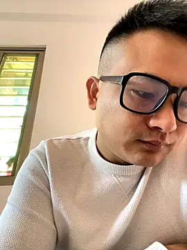 lixiaoshuai8 online show from December 2025 04:43:02 AM