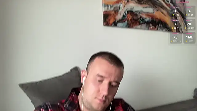 Snapshot of cute_mark chatting on January 2025 12:41:02 PM cute mark online show from January 2025 12:41:02 PM