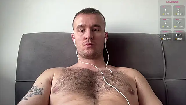 Snapshot of cute_mark chatting on February 2025 10:17:02 AM cute mark online show from February 2025 10:17:02 AM