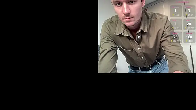 Snapshot of cute_mark chatting on September 2025 03:03:02 PM cute mark online show from September 2025 03:03:02 PM