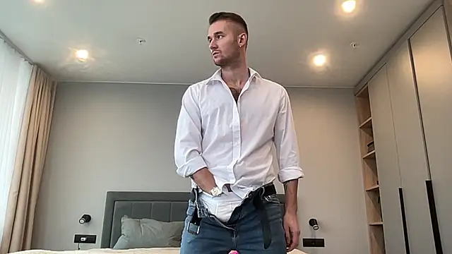 Snapshot of cute_mark chatting on October 2025 07:08:02 AM cute mark online show from October 2025 07:08:02 AM