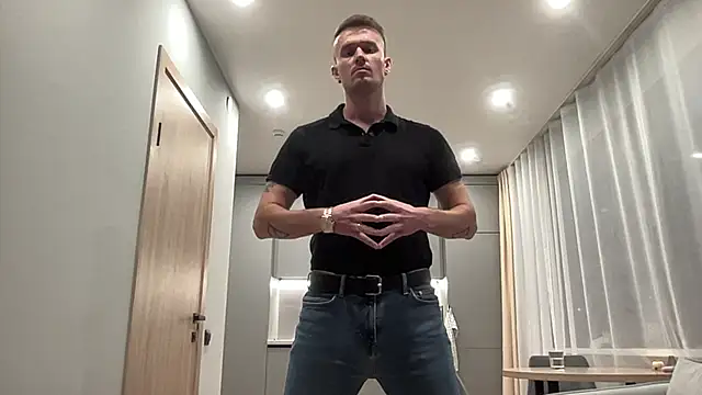 Snapshot of cute_mark chatting on October 2025 04:24:01 AM cute mark online show from October 2025 04:24:01 AM