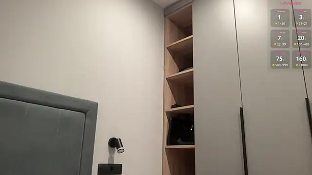 Snapshot of cute_mark chatting on October 2025 03:19:01 PM cute mark online show from October 2025 03:19:01 PM