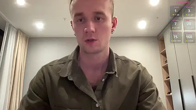 Snapshot of cute_mark chatting on November 2025 07:48:02 PM cute mark online show from November 2025 07:48:02 PM