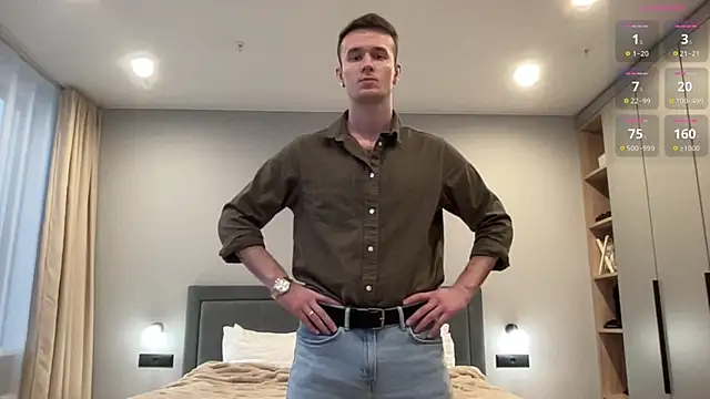 Snapshot of cute_mark chatting on November 2025 01:33:02 PM cute mark online show from November 2025 01:33:02 PM