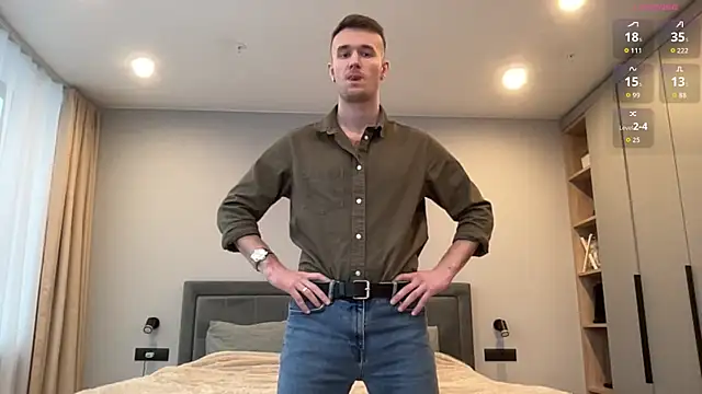 Snapshot of cute_mark chatting on November 2025 12:16:01 PM cute mark online show from November 2025 12:16:01 PM