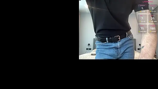 cute mark online show from January 2026 11:37:01 AM