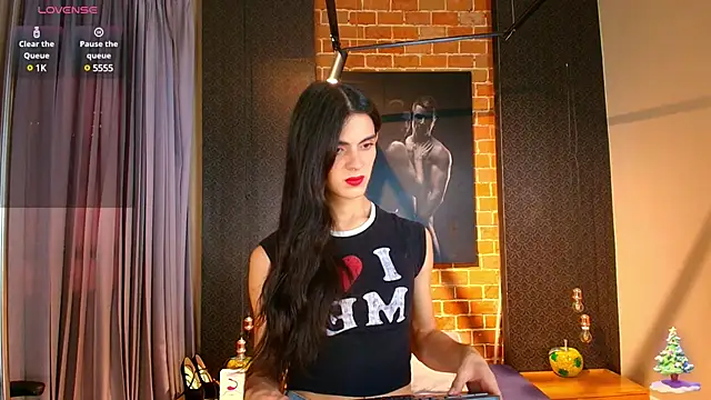 Venusflame   online show from January 2025 12:33:02 PM