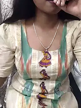 Snapshot of Ishaani_0 chatting on January 2025 09:51:02 AM Ishaani 0 online show from January 2025 09:51:02 AM
