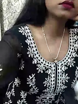 Snapshot of Ishaani_0 chatting on January 2025 08:43:02 PM Ishaani 0 online show from January 2025 08:43:02 PM