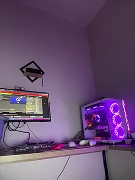 Snapshot of pepsicolacouple chatting on March 2026 02:04:02 AM pepsicolacouple online show from March 2026 02:04:02 AM