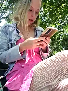 Snapshot of Public_Katrisha chatting on December 2024 01:43:01 PM Public Katrisha online show from December 2024 01:43:01 PM