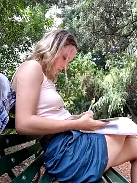 Snapshot of Public_Katrisha chatting on January 2025 05:42:01 PM Public Katrisha online show from January 2025 05:42:01 PM